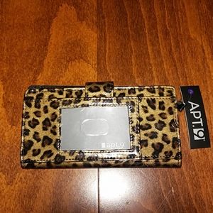 Leopard style pocketbook